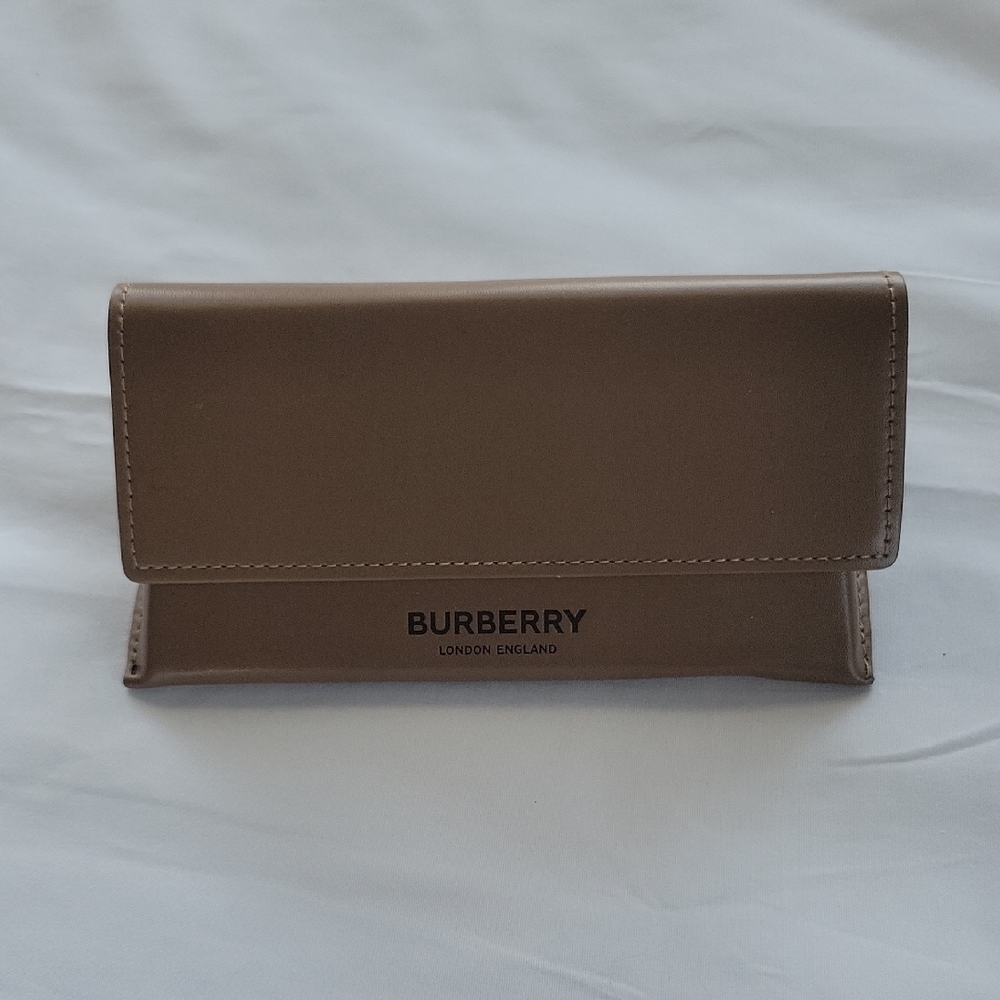 Burberry Tan Leather Sunglasses case